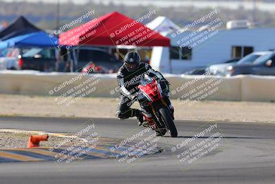 media/Dec-18-2022-SoCal Trackdays (Sun) [[8099a50955]]/Turn 2 (950am)/